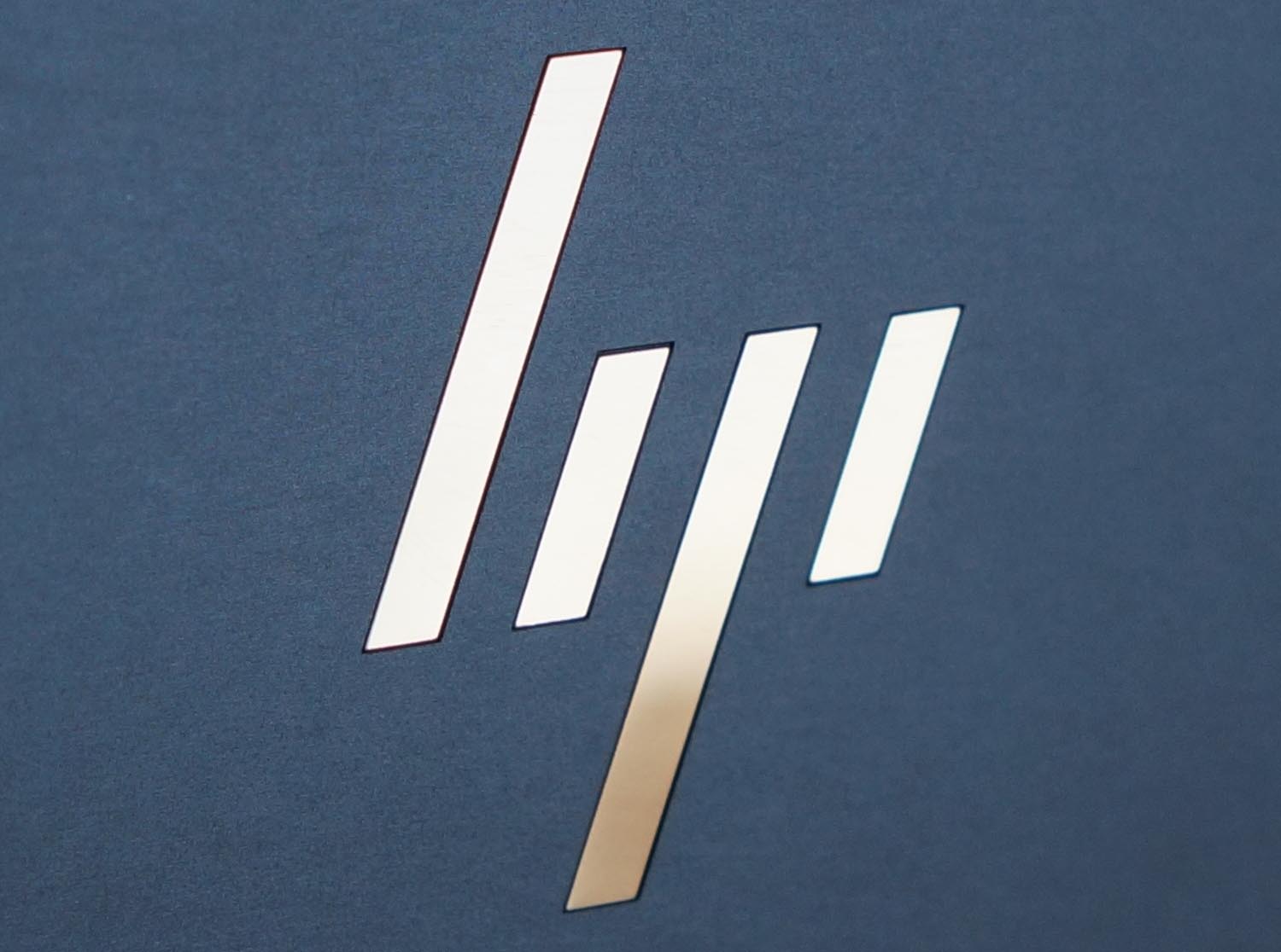 HP đã mất 8 năm để cho ra đời mẫu logo mới